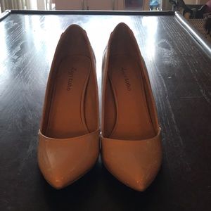 Zigi Soho nude patent leather high heels
